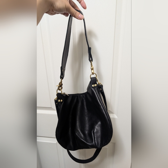 Clare V. Handbags - Clare V Moyen Messenger Bag Black Leather